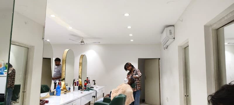 Looks Unisex Salon 2